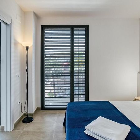 Pelosa Apartment Росас Экстерьер фото