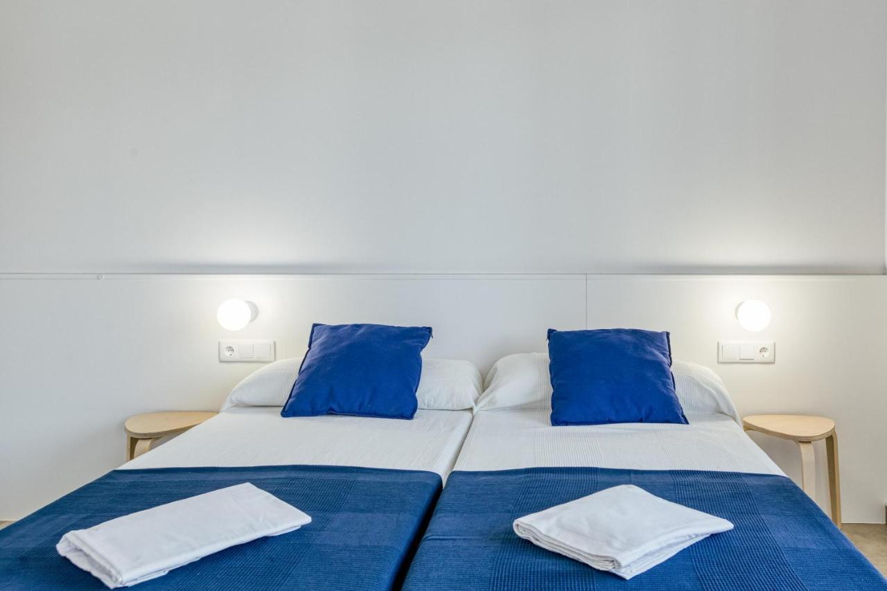 Pelosa Apartment Росас Экстерьер фото