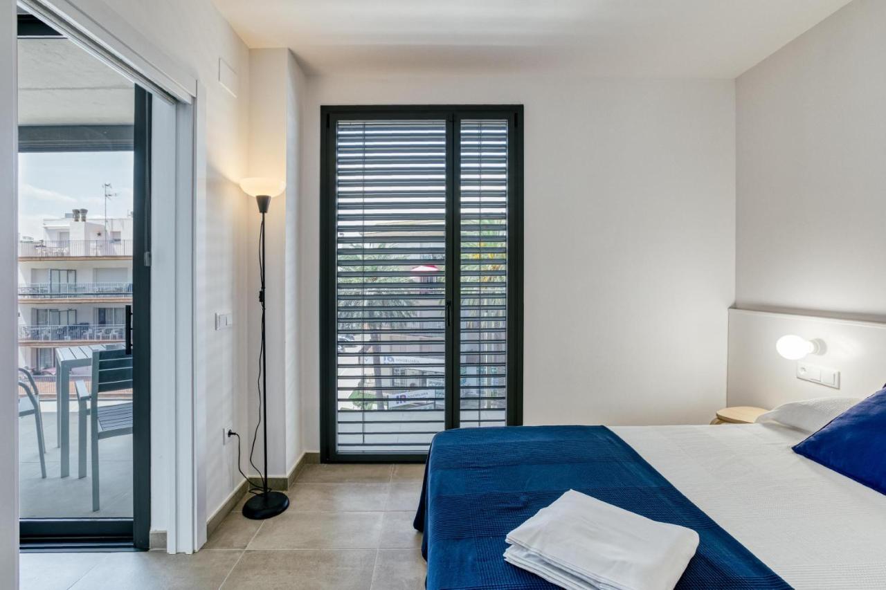 Pelosa Apartment Росас Экстерьер фото